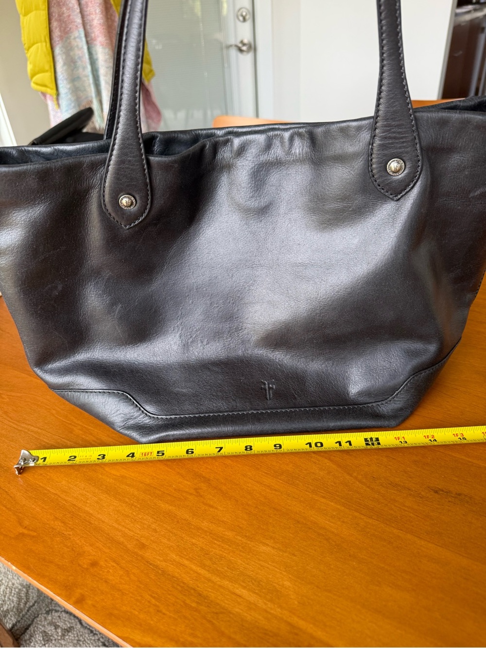 Frye Kenzie Classic Black Leather Tote Bag - Picture 7 of 11